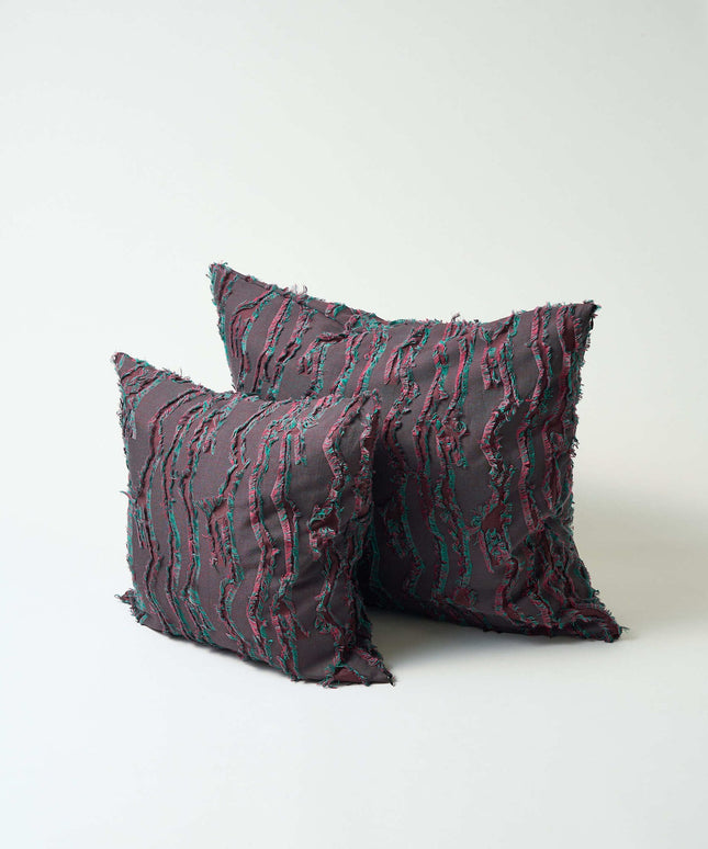 Cushion cover funky fringe L