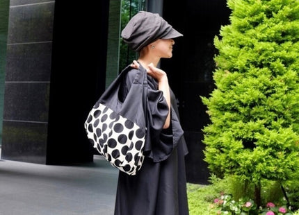 Dahlia print balloon bag (black x white)