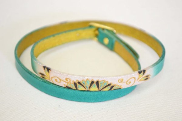 Hand-painted Yuzen leather bangle cherry arabesque emerald