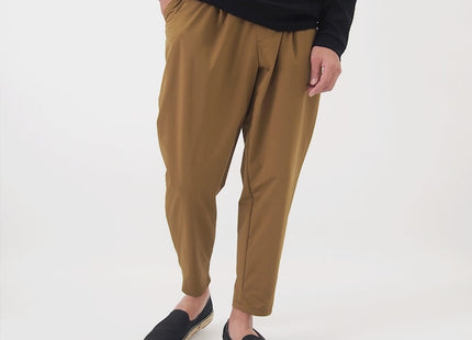 Unisex tuck tapered pants