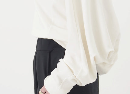 Unisex tuck tapered pants