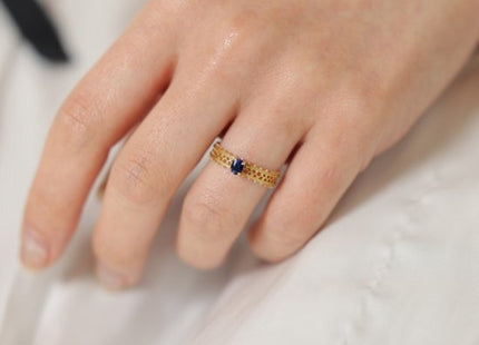 Sulanga ring: Blue sapphire