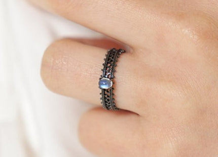 Sulanga ring: Moonstone