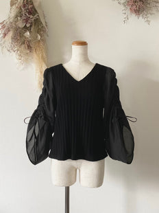 gathered sleeve rib knit