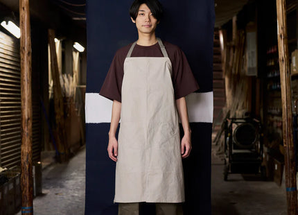 MAKU. Work apron using traditional Japanese techniques