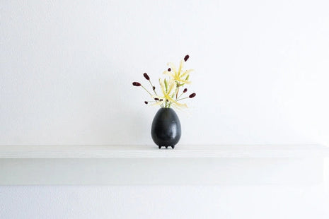 tamago saisai×.sue single flower vase